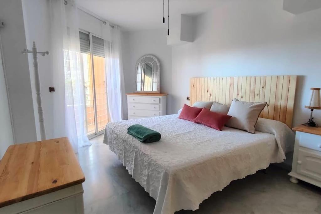 אגוואדולסה Apartamento En Primera Linea De Playa, Frente Al Puerto De Aguadulce מראה חיצוני תמונה